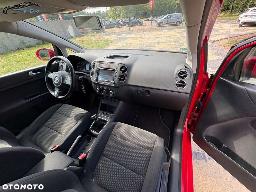 Volkswagen Golf Plus 1.6 TDI BlueMot Comfortline - 31