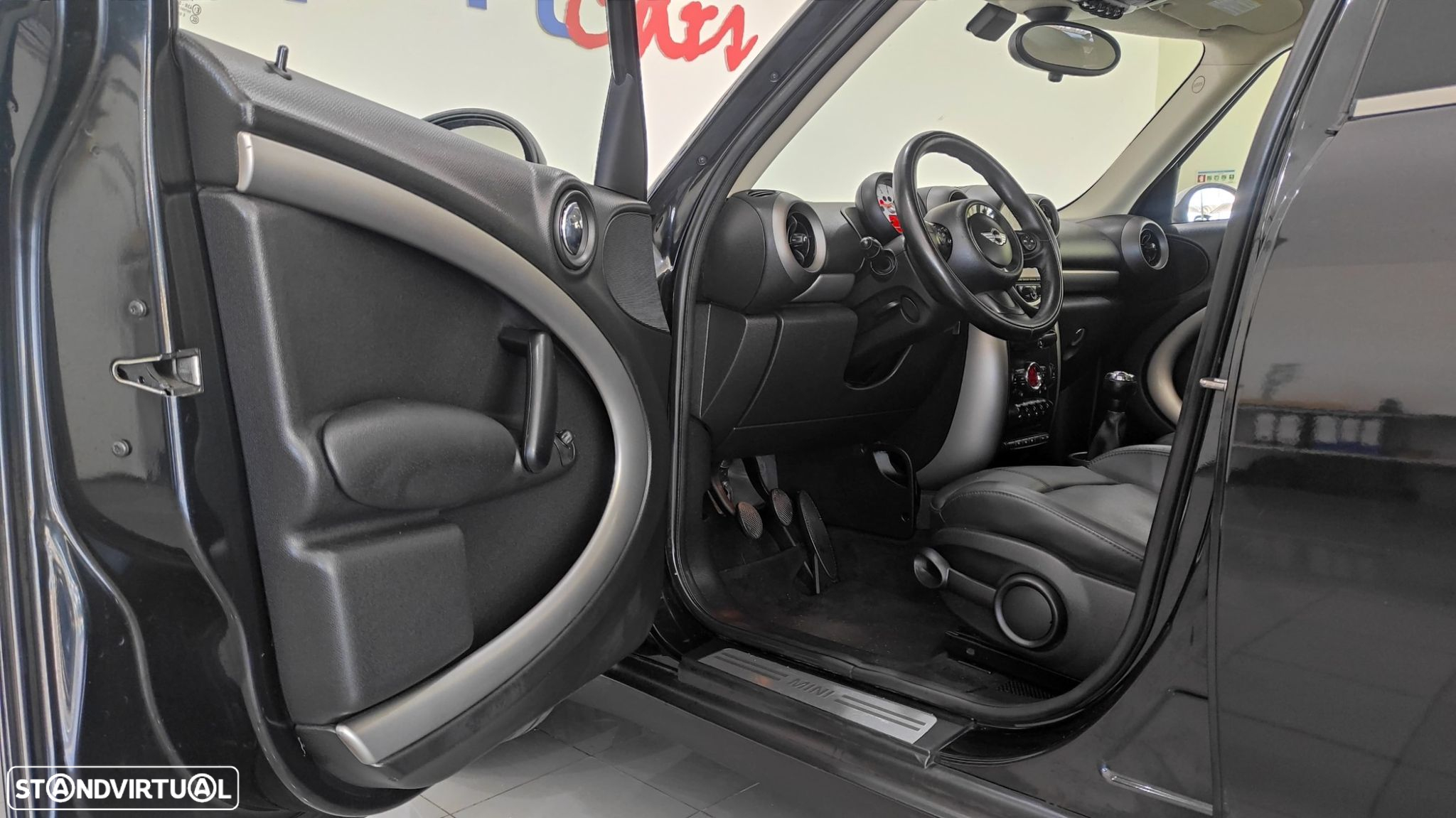 MINI Countryman Cooper D - 15