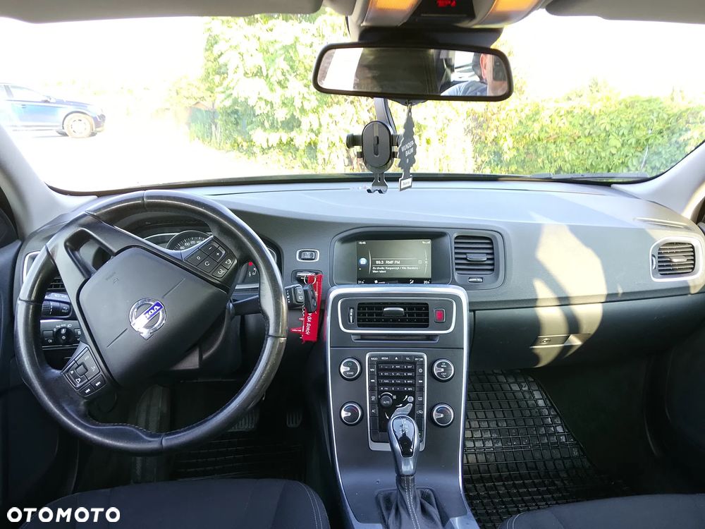 Volvo V60 D3 Geartronic - 13