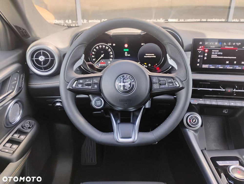 Alfa Romeo Tonale 1.5 T4 GSE mHEV Veloce DCT - 9