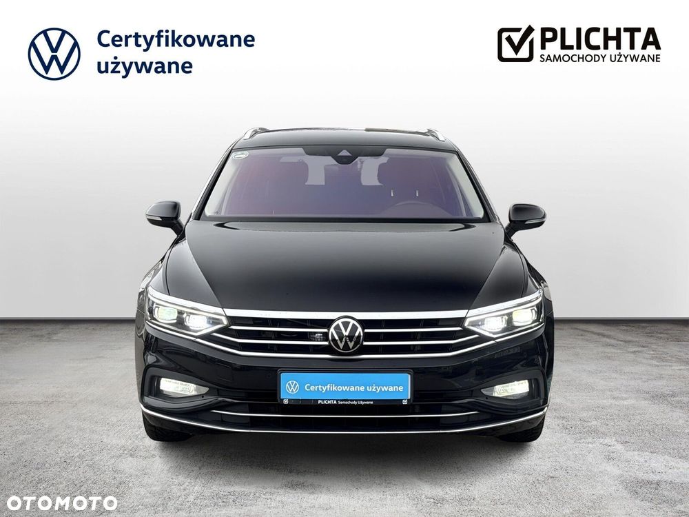 Volkswagen Passat - 2