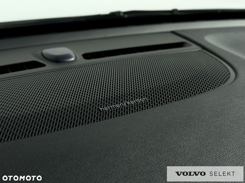 Volvo XC 40 - 37