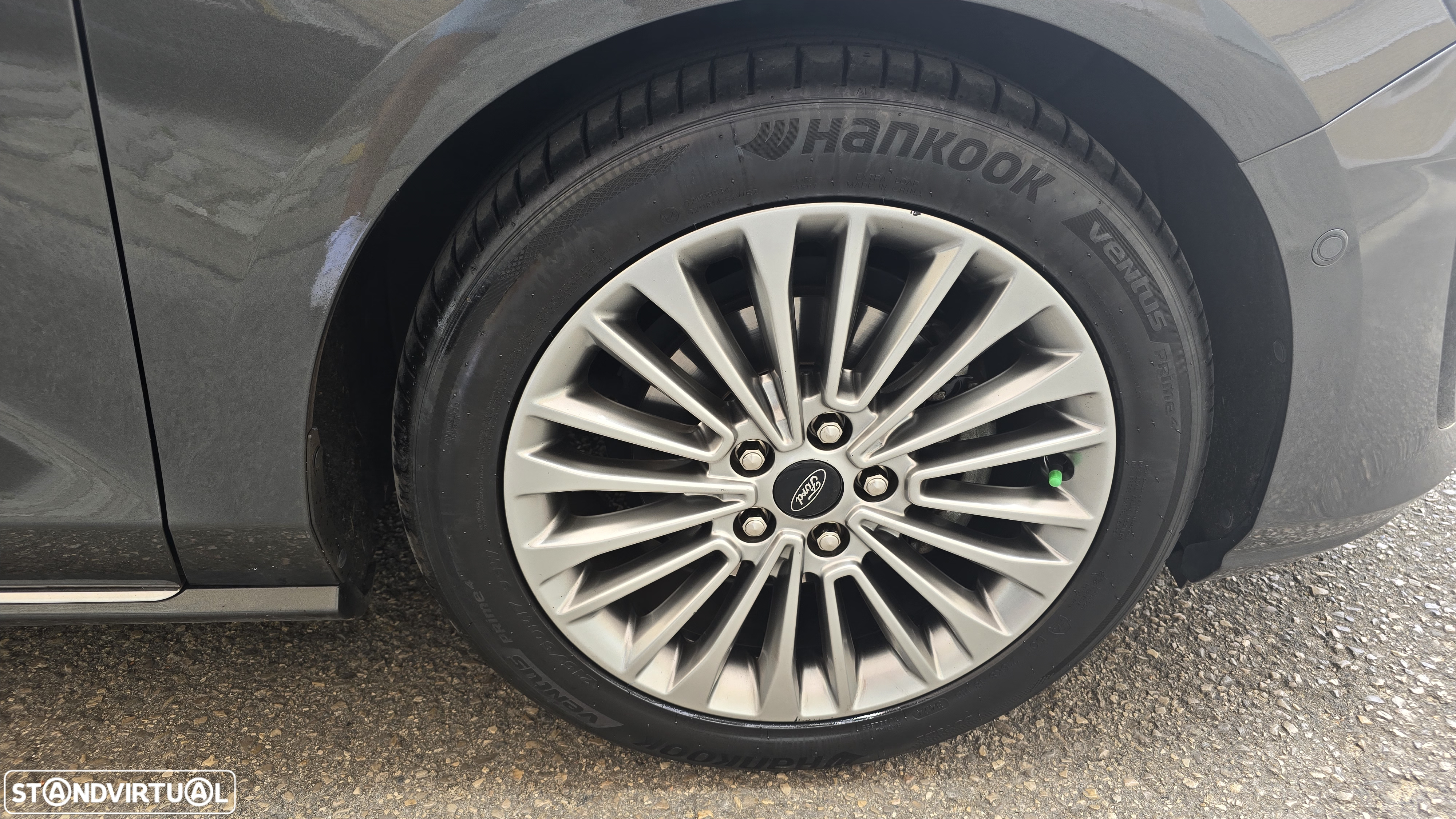 Ford Focus 1.5 EcoBoost Vignale - 29