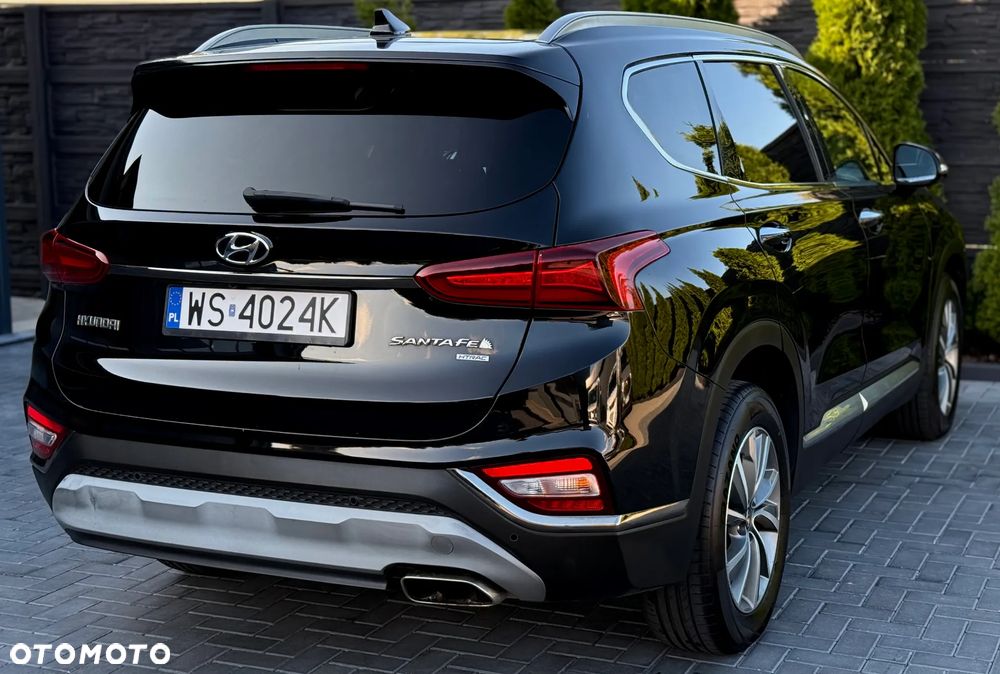 Hyundai Santa Fe - 5