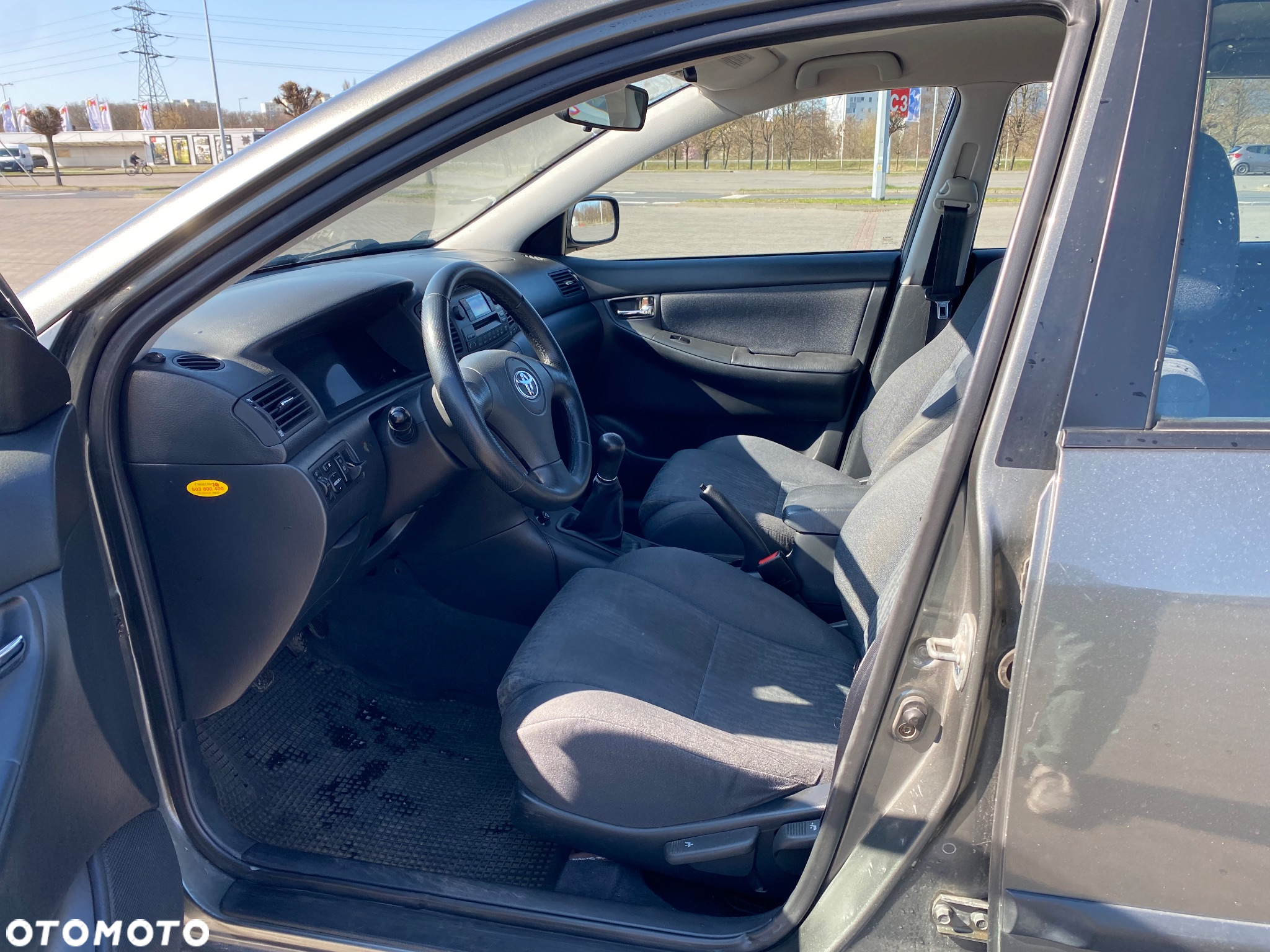 Toyota Corolla - 11