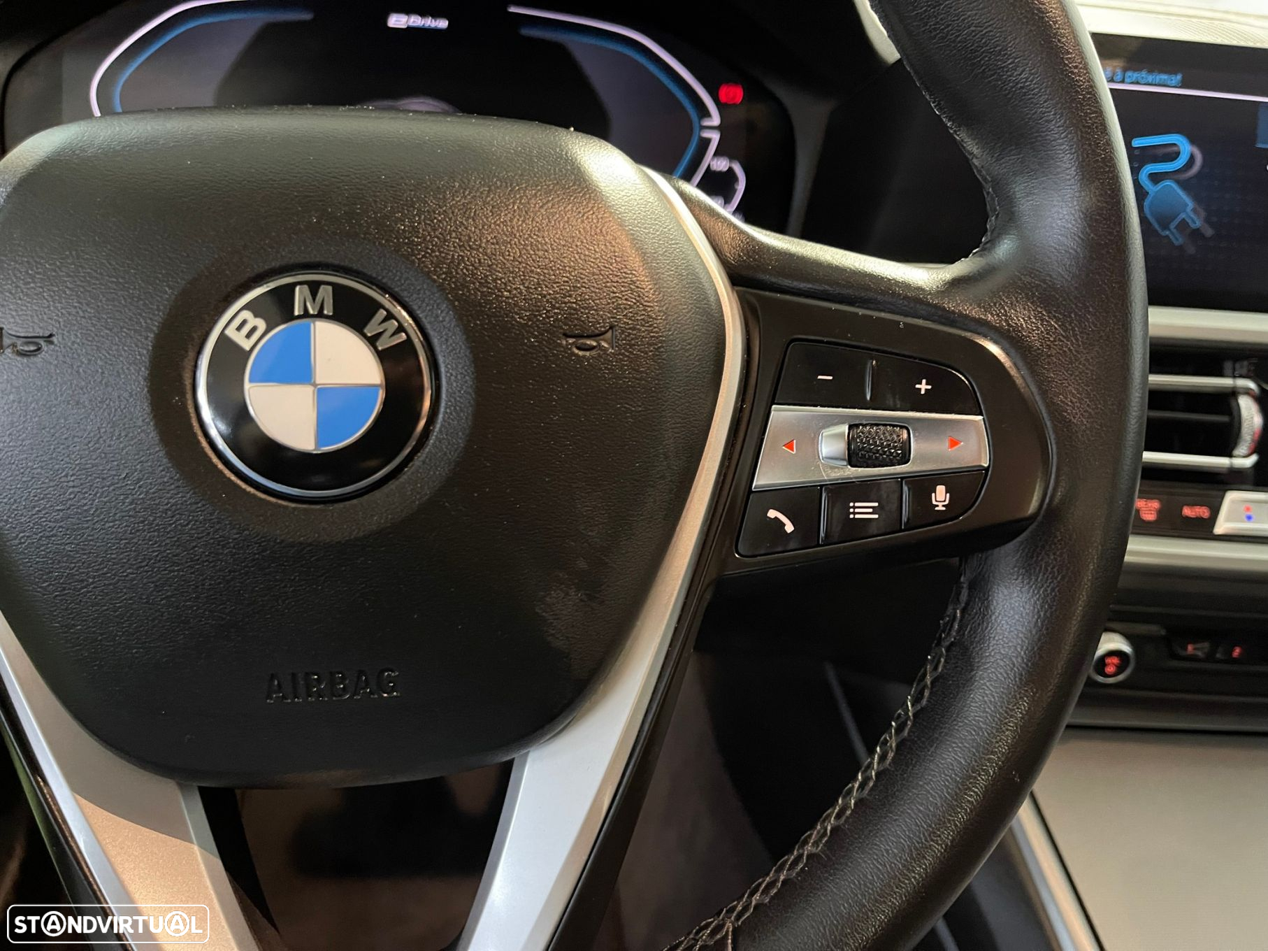 BMW 330 e Auto - 27