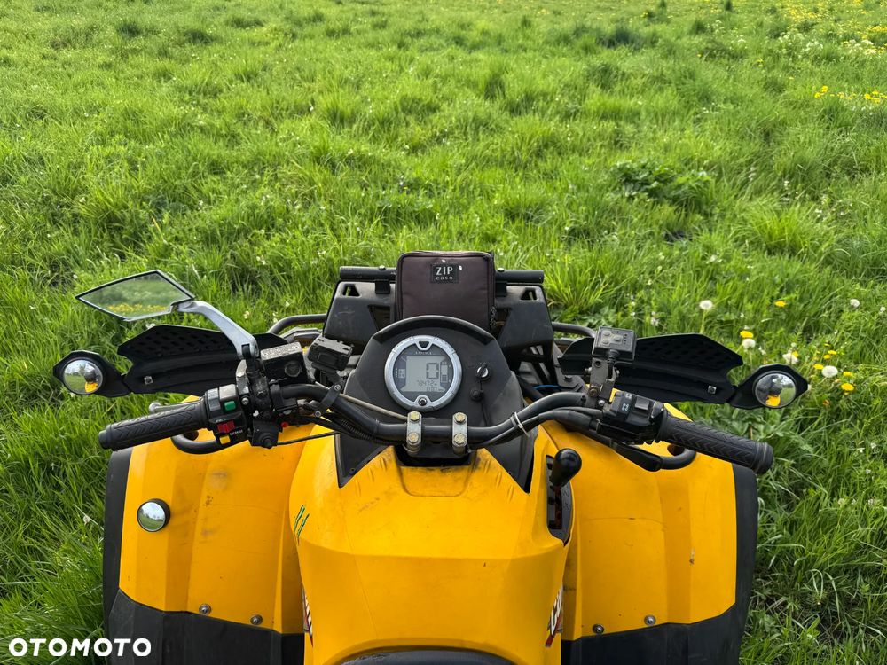 Can-Am Outlander - 11