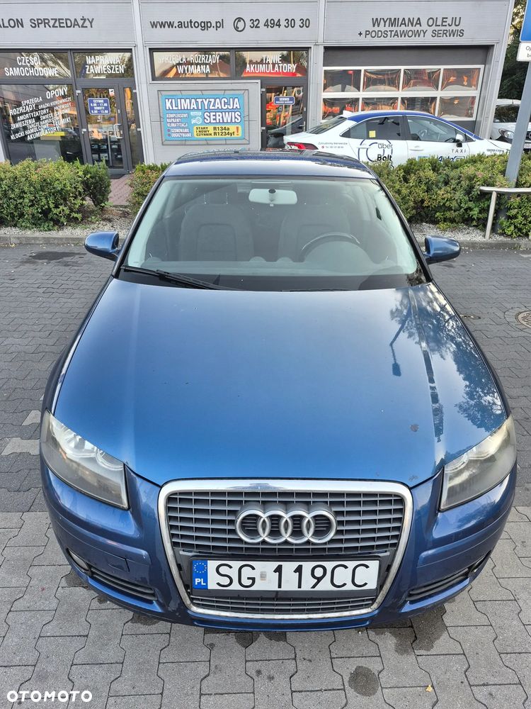 Audi A3 3-drzwiowe 1.6 FSI Ambiente - 1