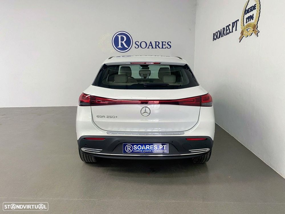 Mercedes-Benz EQA 250+ Edition - 6