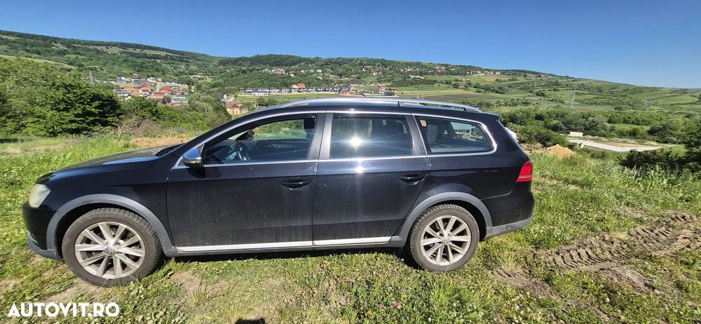 Volkswagen Passat 2.0 TDI 4Motion BlueMotion Technology Highline - 2