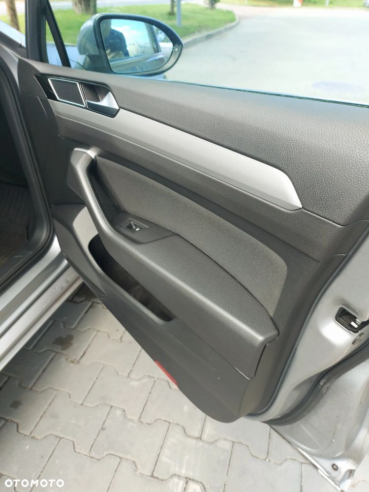 Volkswagen Passat 1.4 TSI BMT ACT Comfortline - 7
