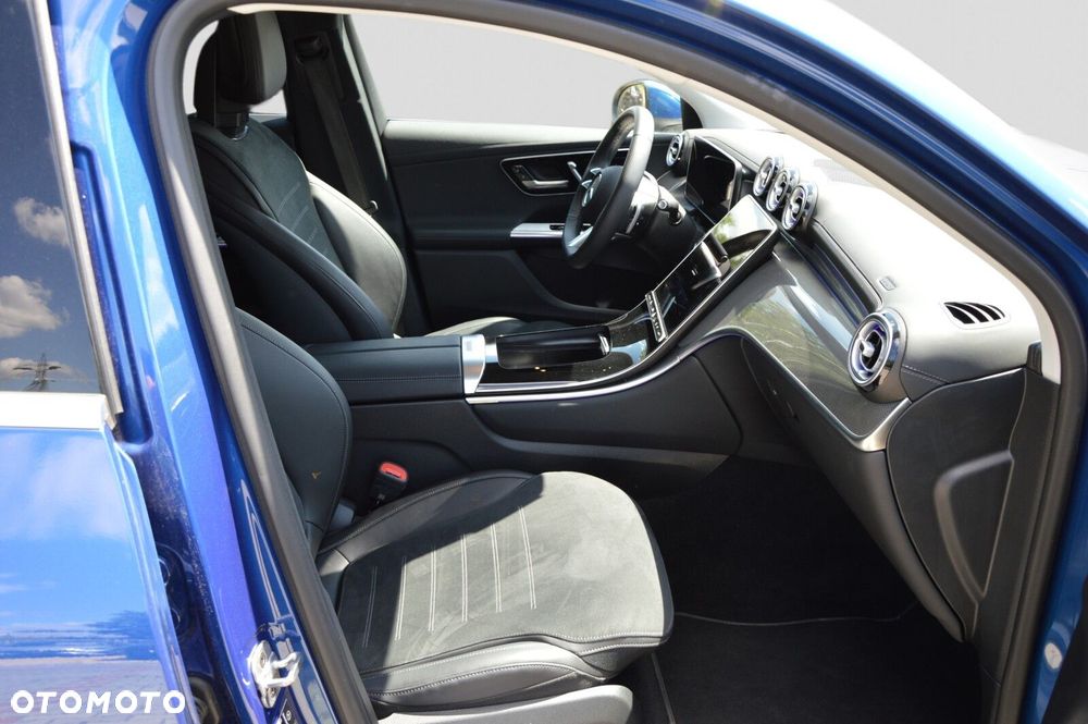 Mercedes-Benz GLC 220 d mHEV 4-Matic AMG Line - 22