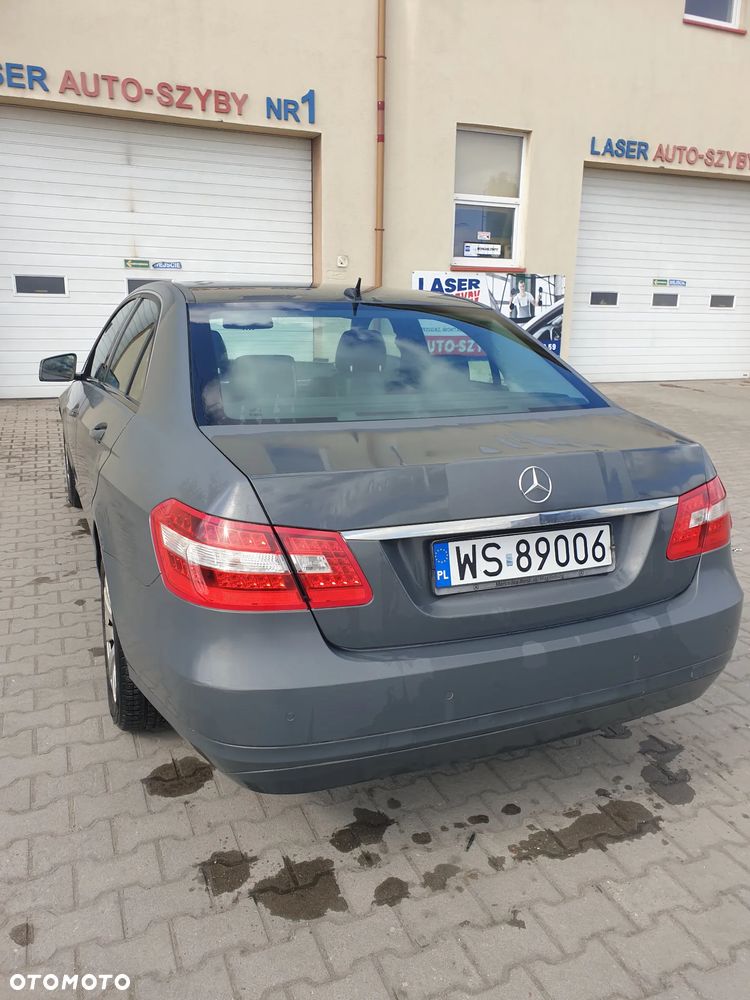 Mercedes-Benz Klasa E 200 CDI DPF BlueEFFICIENCY Automatik - 5