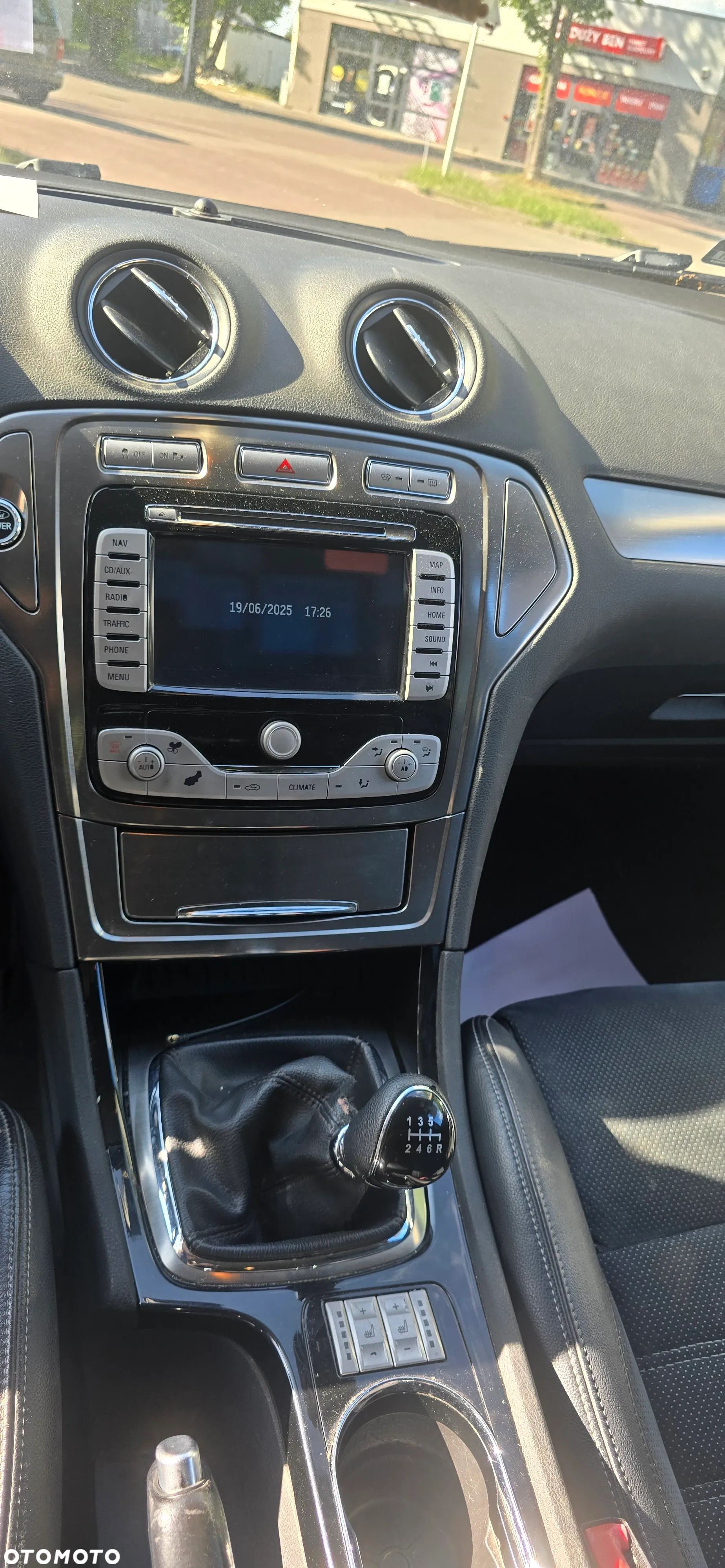 Ford Mondeo 2.2 TDCi Titanium - 10