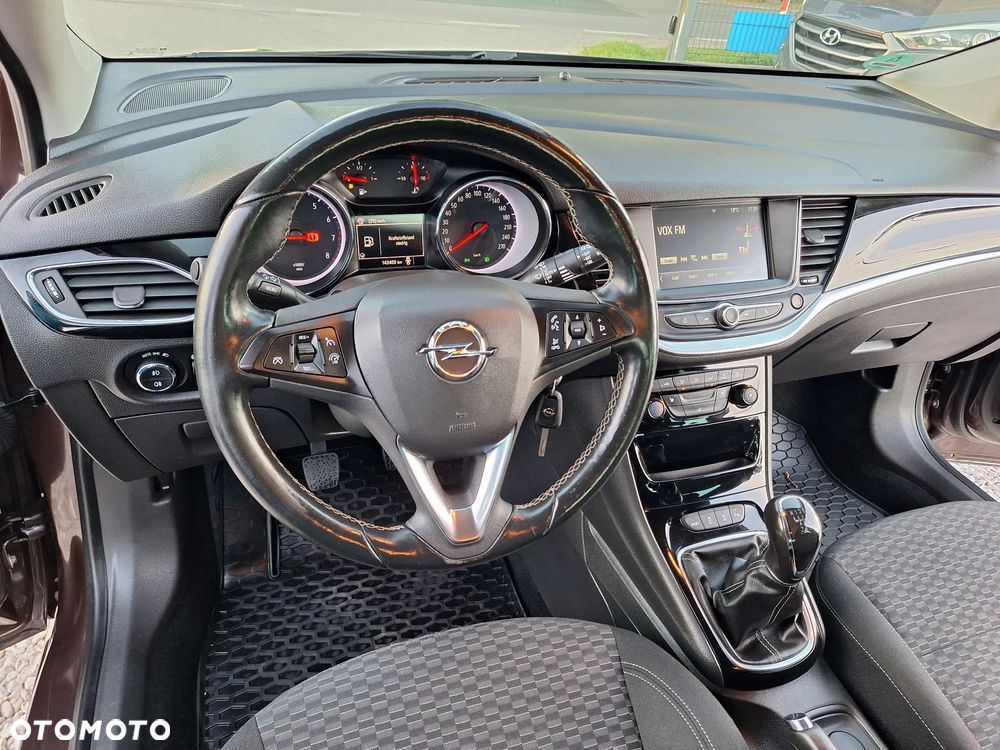 Opel Astra - 23