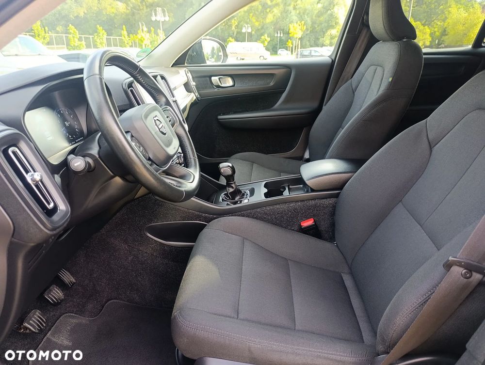 Volvo XC 40 T3 - 11