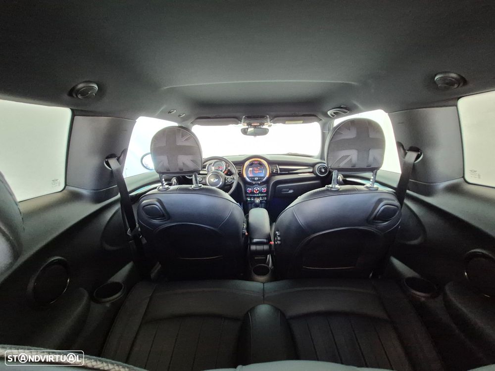 MINI 3 Portas - 34