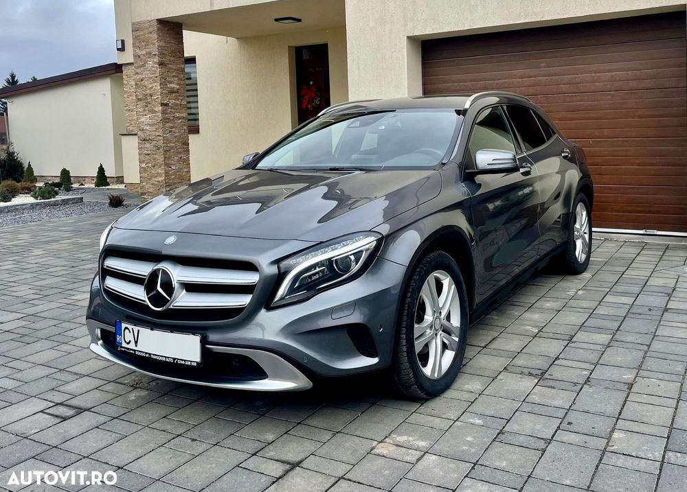 Mercedes-Benz GLA 220 d 4MATIC 7G-DCT Style - 2