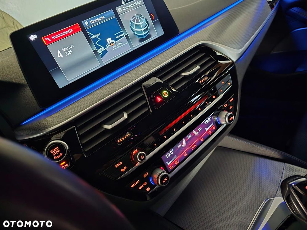 BMW Seria 5 - 16