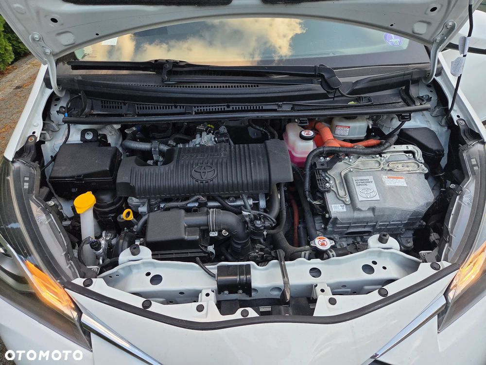 Toyota Yaris - 8