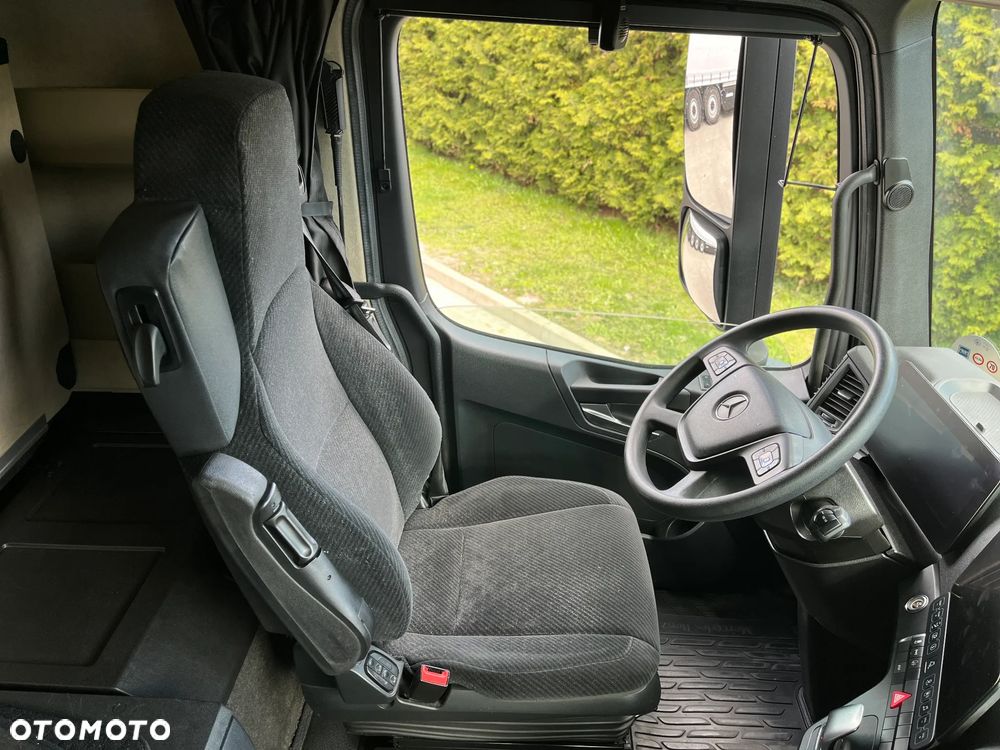 Mercedes-Benz Actros 1845 LS Big Space - 17