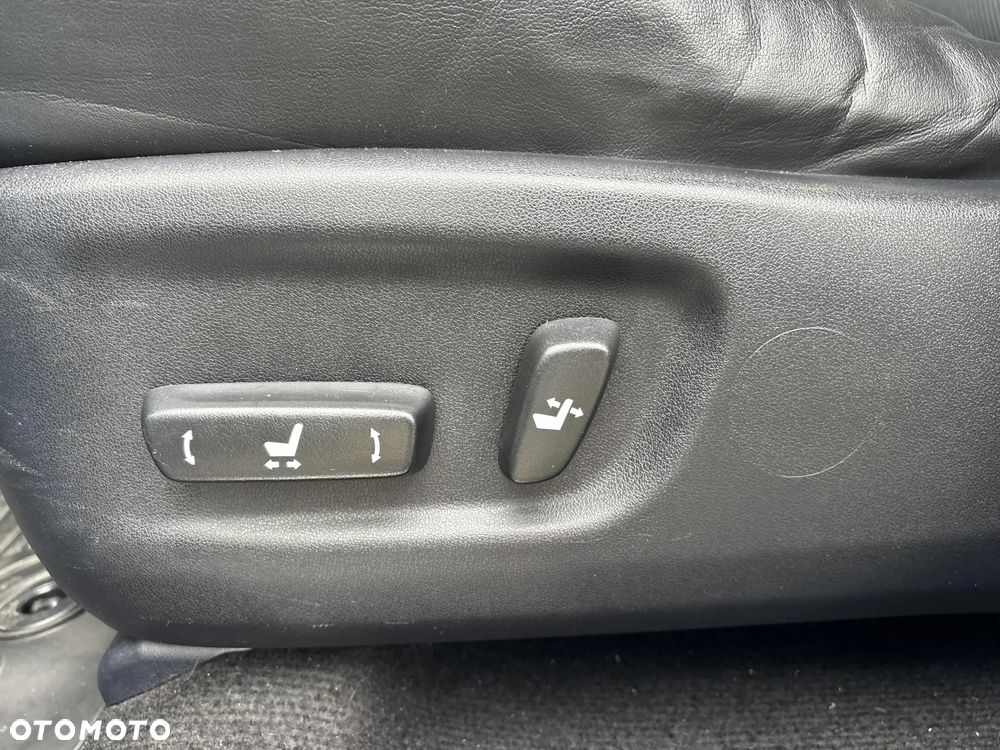 Lexus NX 300 Comfort AWD - 19