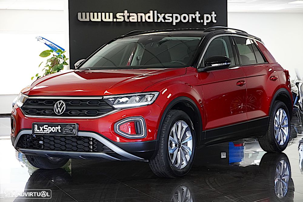 VW T-Roc 1.5 TSI Urban DSG - 2
