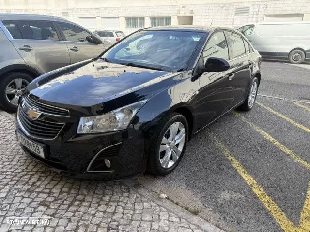 Chevrolet Cruze 1.7 VCDi LT - 8