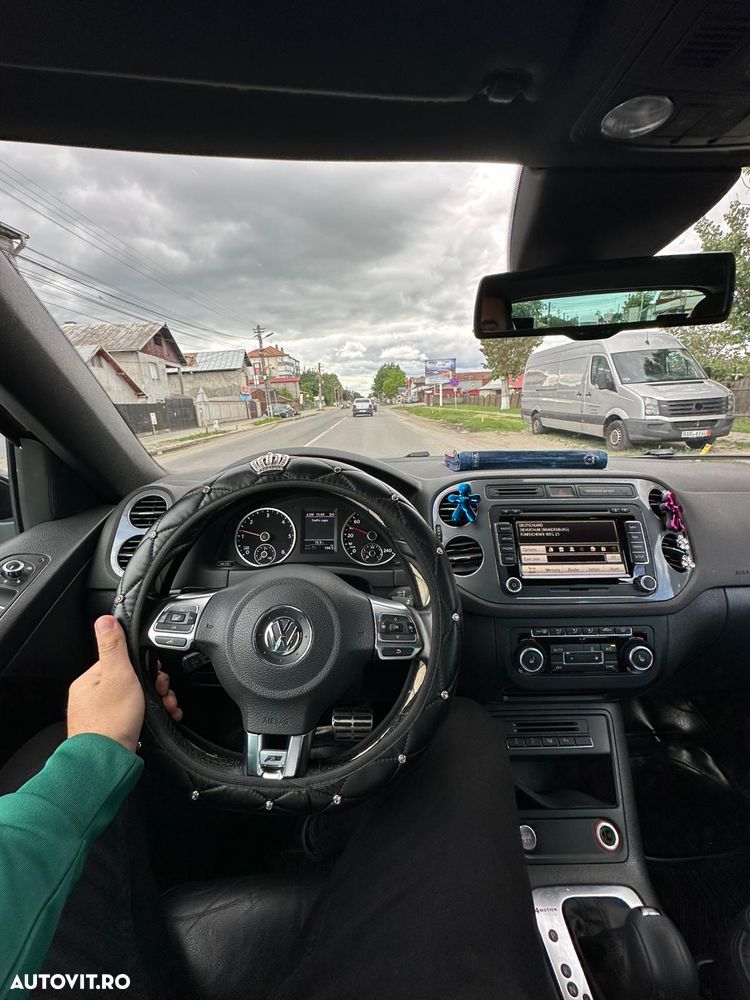 Volkswagen Tiguan - 17