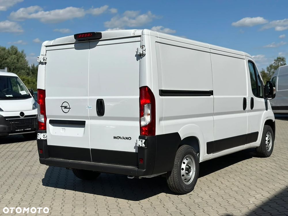 Opel MOVANO Furgon L2H1 3.3T  Diesel 2.2 140 KM Manual - 16