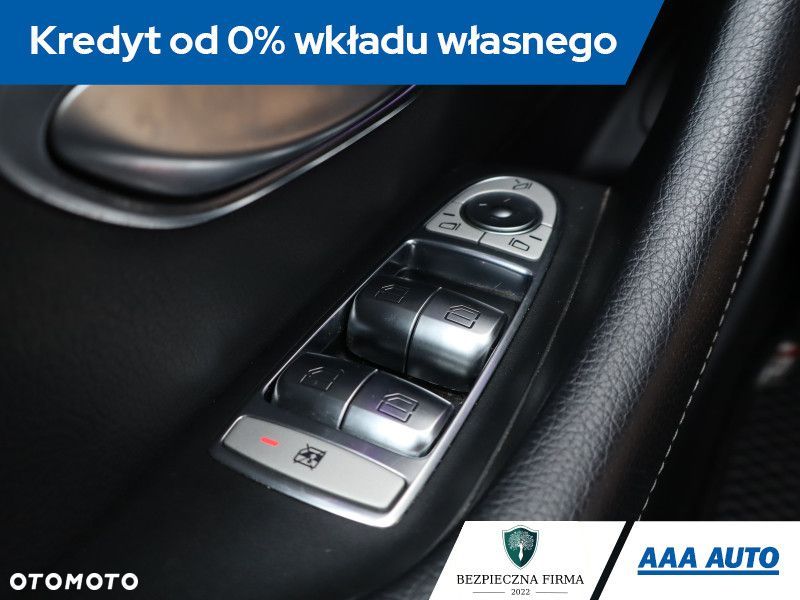 Mercedes-Benz Klasa E - 24