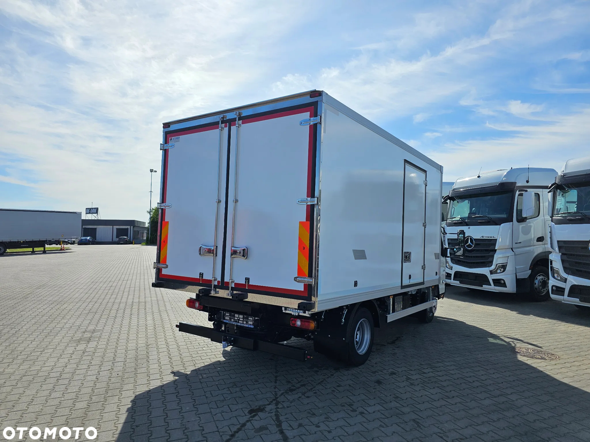 FUSO CANTER 9C18 CHŁODDNIA CARRIER - 6