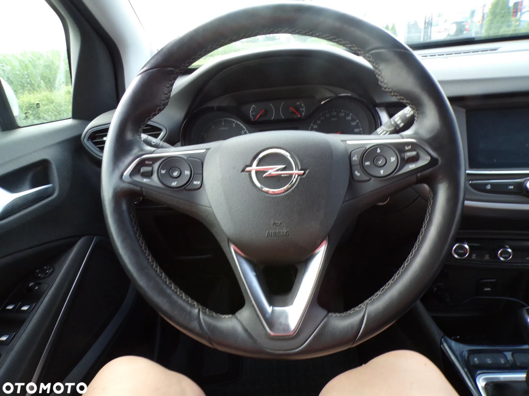 Opel Crossland X - 15