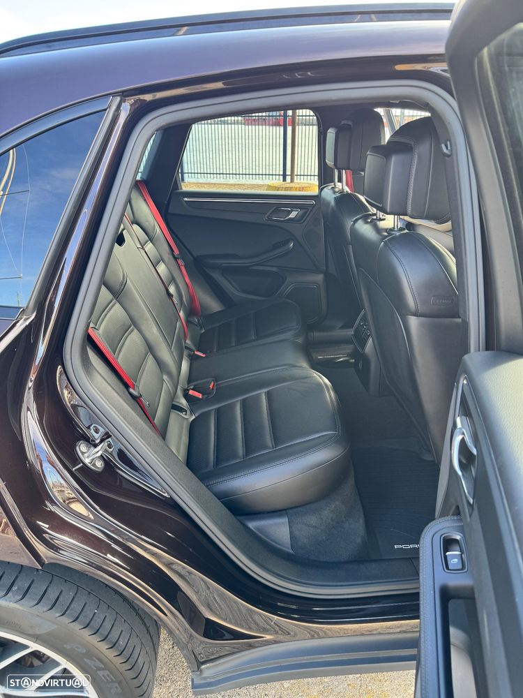 Porsche Macan 2.0T — fotografia 29