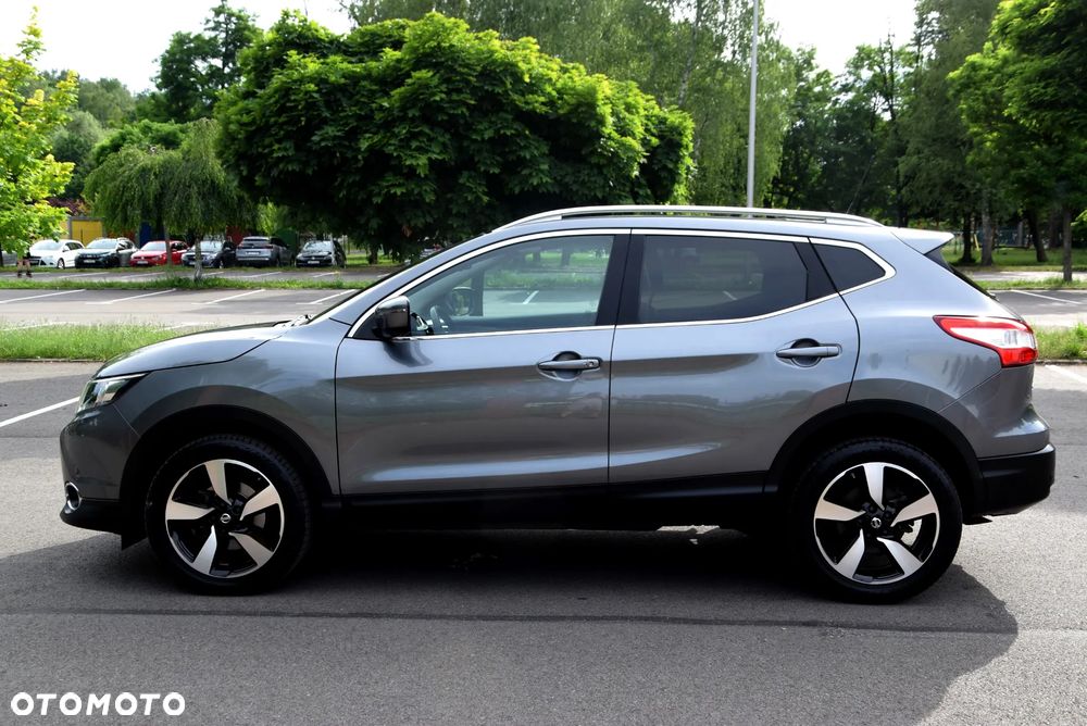 Nissan Qashqai 1.6 DIG-T N-Connecta - 9