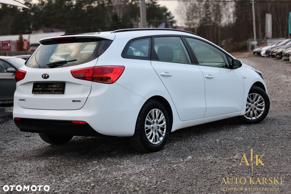 Kia Ceed - 3
