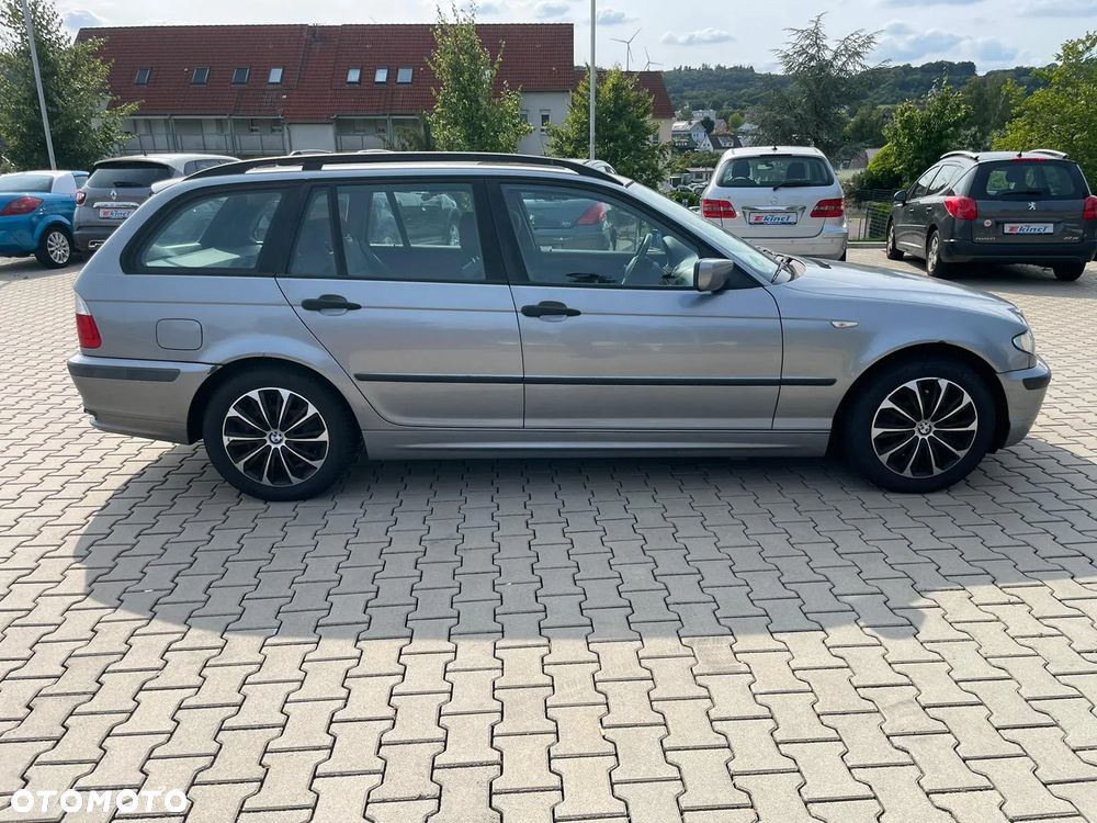 BMW Seria 3 320d Touring Edition Lifestyle - 5