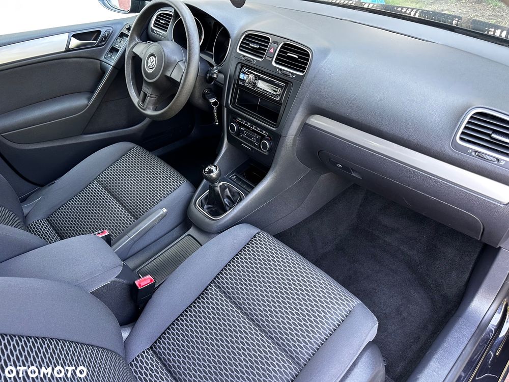 Volkswagen Golf 1.4 Style - 32