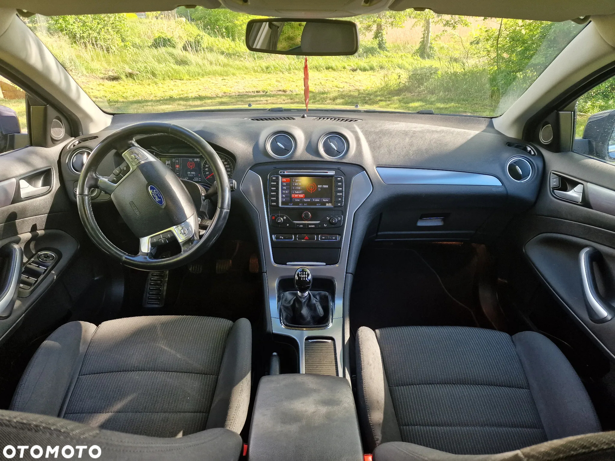 Ford Mondeo 2.0 TDCi Platinium X Plus (Titanium) - 9