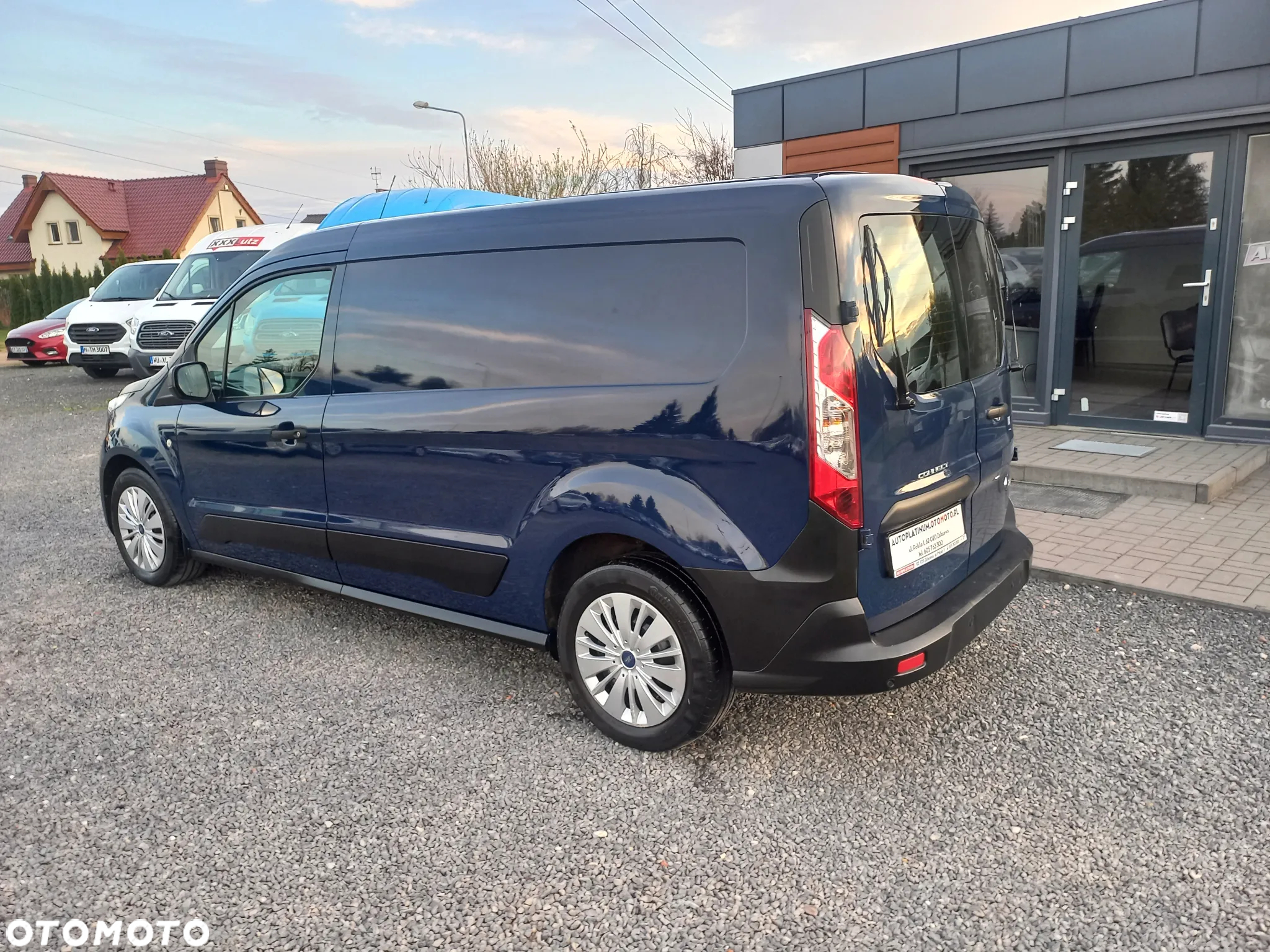Ford Transit Connect - 4
