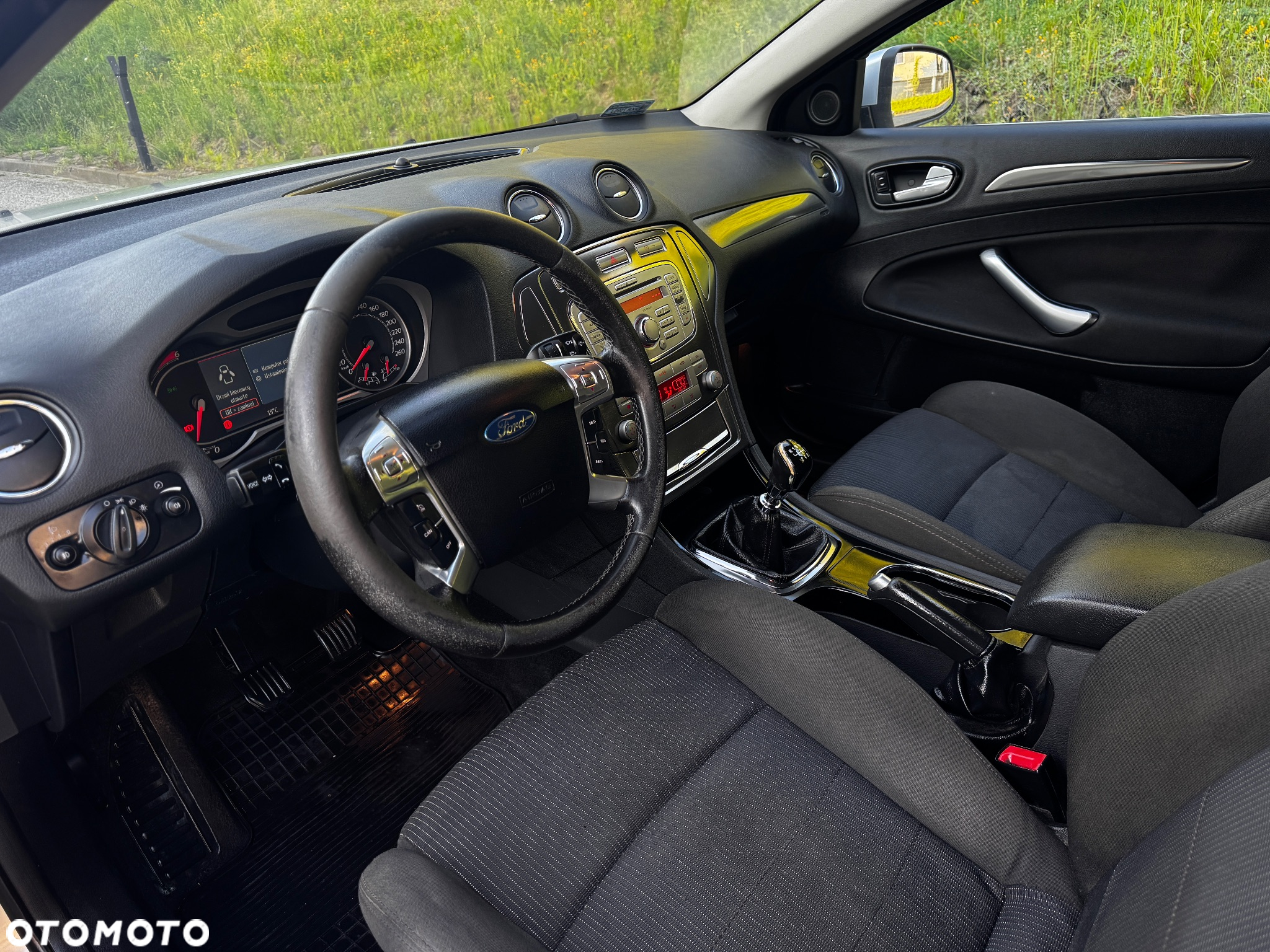 Ford Mondeo 2.0 TDCi Titanium - 13