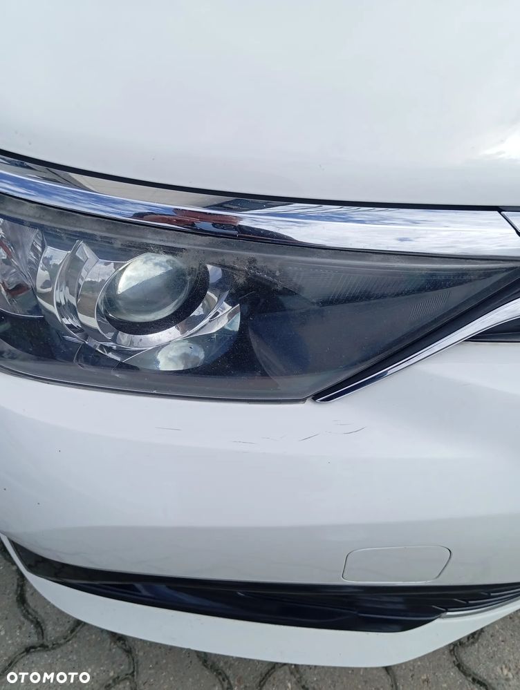 Toyota Auris 1.6 Premium - 10
