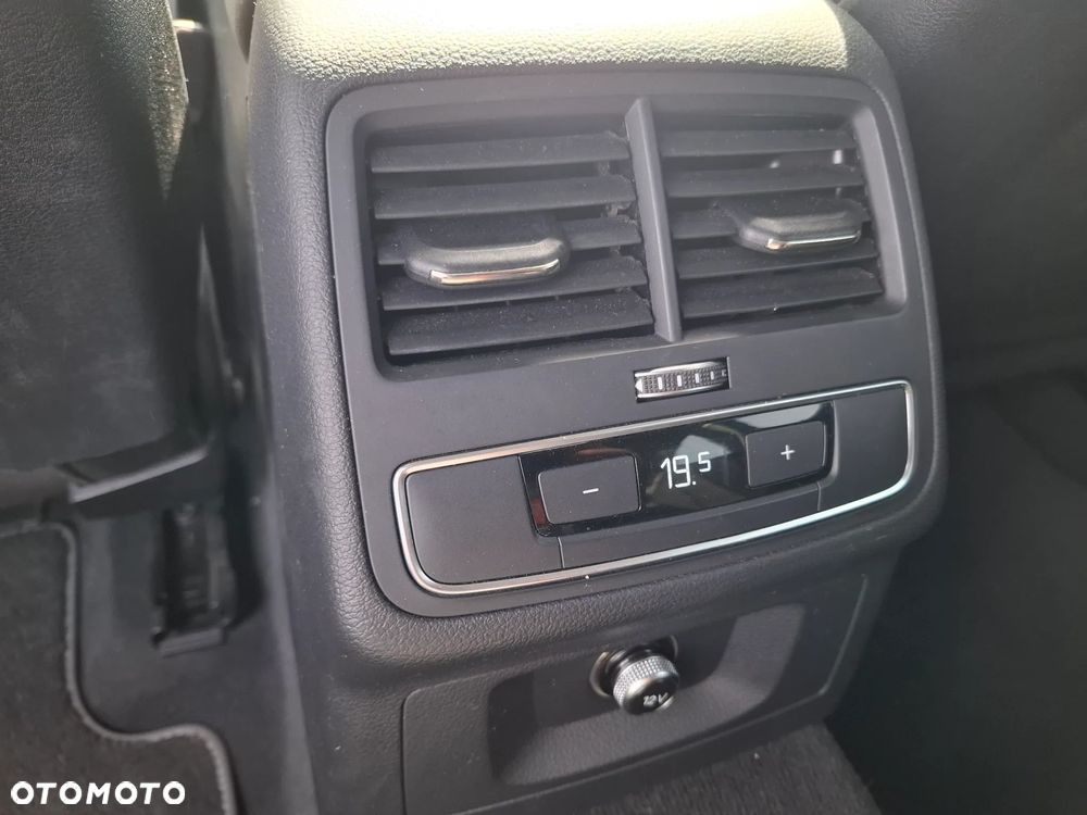 Audi A4 Avant 2.0 TDI - 14