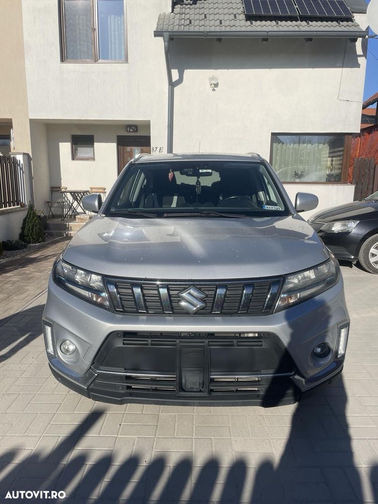 Suzuki Vitara 1.4 Boosterjet AllGrip MHEV Passion - 1