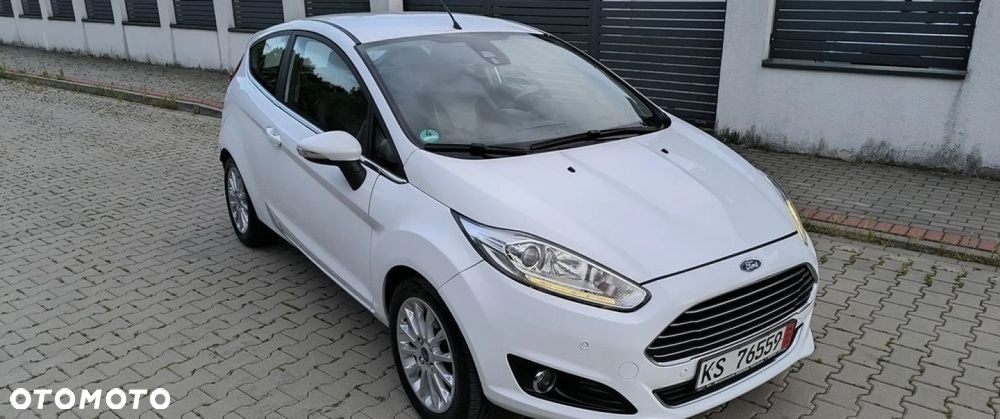 Ford Fiesta 1.6 TDCi DPF Platinium X - 24