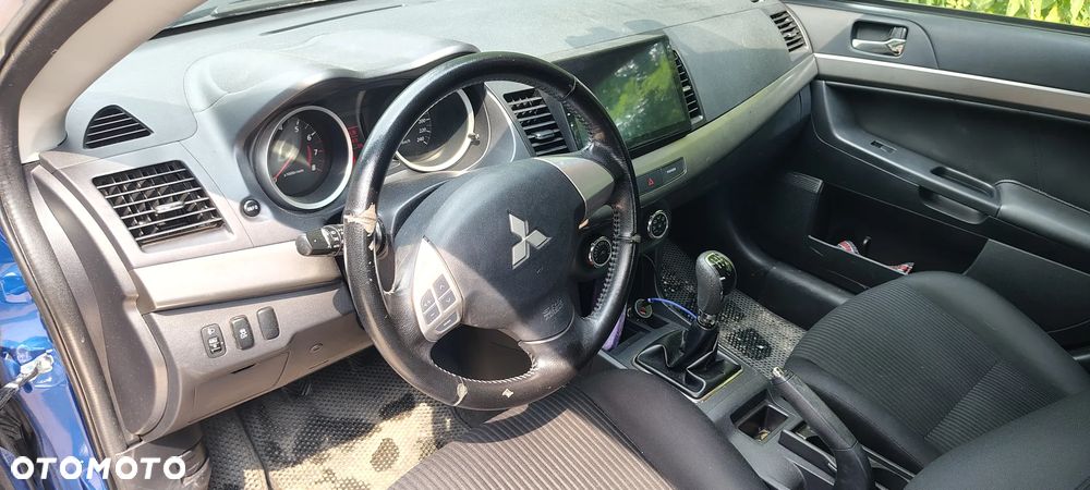 Mitsubishi Lancer 1.6 Invite - 10