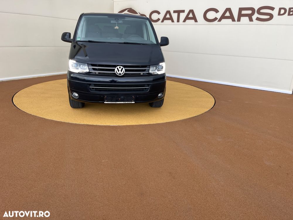 Volkswagen Caravelle - 1