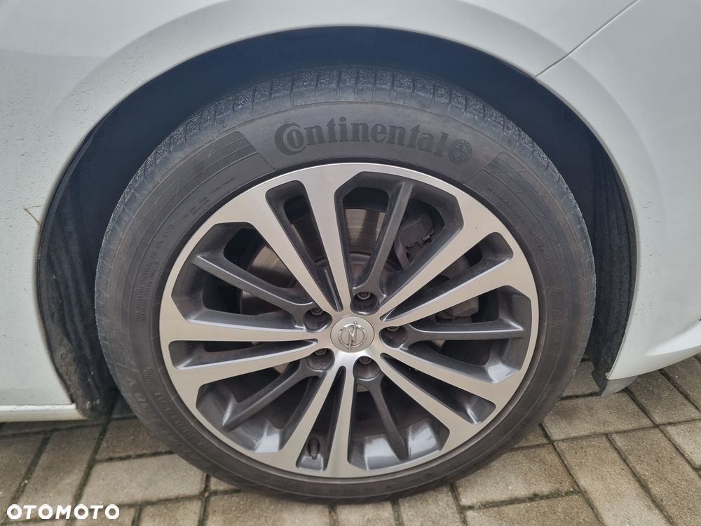 Opel Insignia 2.0 CDTI Cosmo S&S - 8