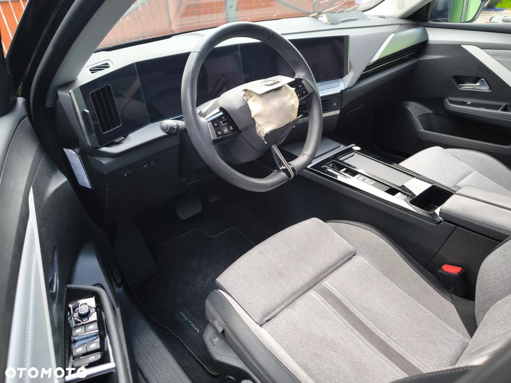 Opel Astra 1.6 T Plug-in Hybrid Elegance - 7