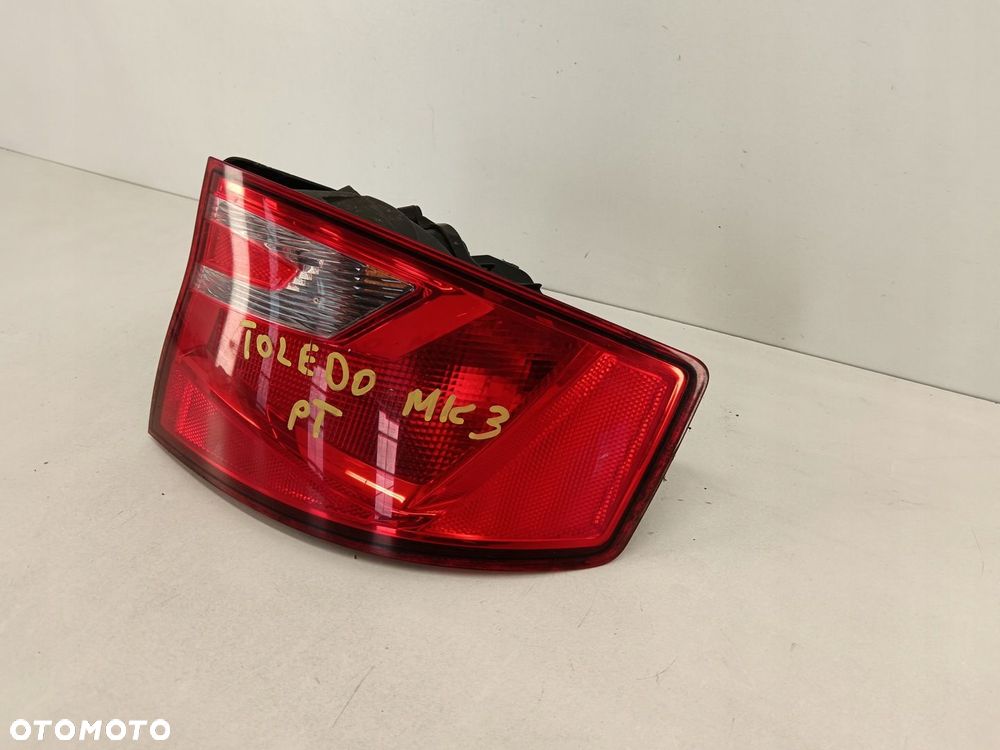 LAMPA PRAWA TYLNA TYŁ SEAT TOLEDO IV 12-18 - 3